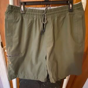 Flag & Anthem men's shorts